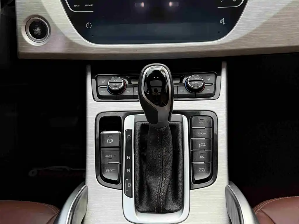Boyue 2018 1.8TD automatic four-wheel drive smart model 4G Internet version купить на сайте DeffCars