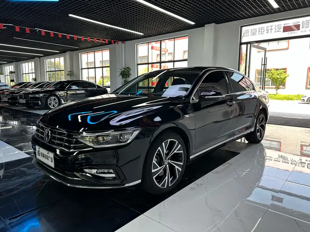 Magotan 2021 330TSI DSG 30th Anniversary Edition купить на сайте DeffCars
