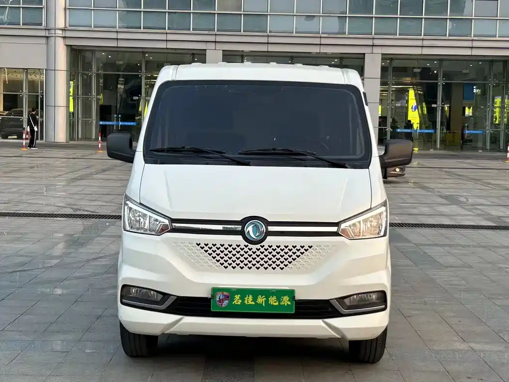 Yufeng EM26 2023 Standard Edition 41.472kWh Henan Lithium Dynamics купить на сайте DeffCars