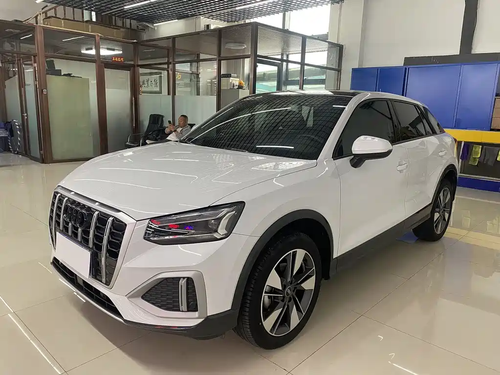 Audi Q2L 2022 35 TFSI fashionable and dynamic купить на сайте DeffCars