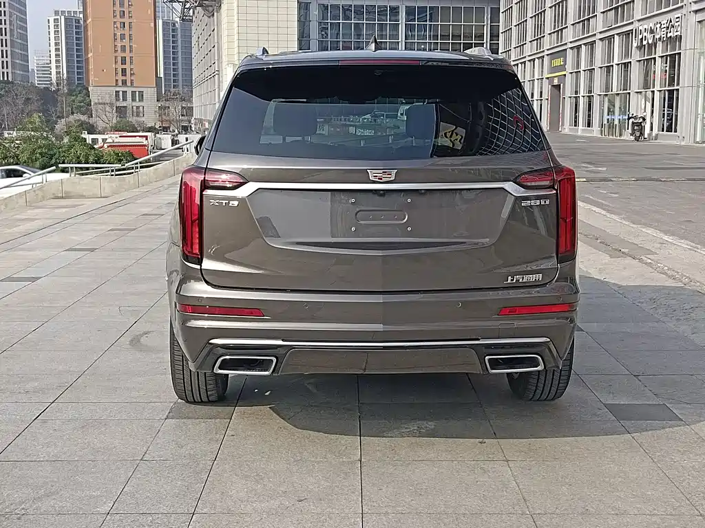 Cadillac XT6 2020 28T six-seat luxury model купить на сайте DeffCars