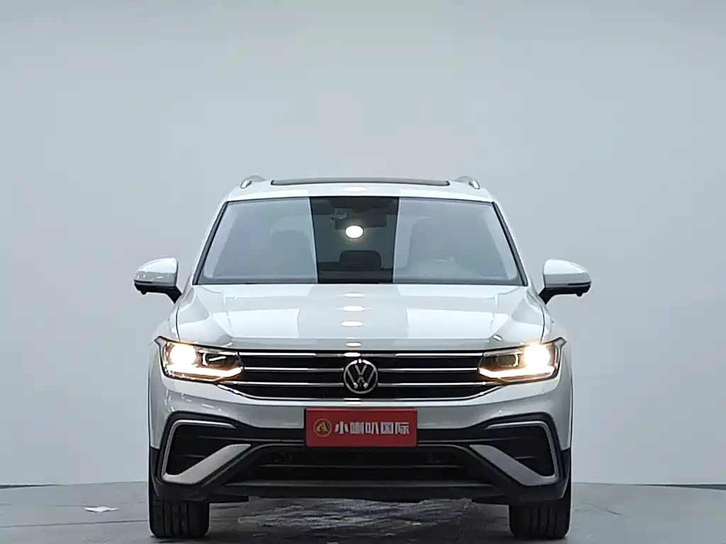 Tiguan L 2023 280TSI automatic two-wheel drive Chaochuang limited edition купить на сайте DeffCars