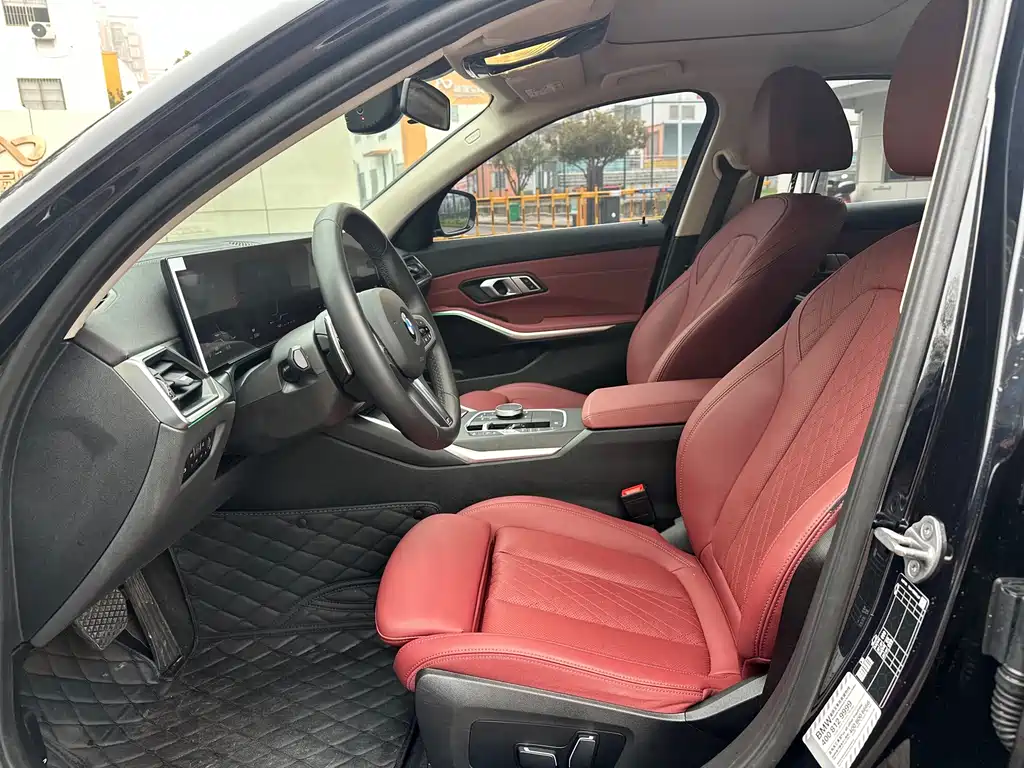 BMW 3 Series 2024 325i M Sports Package купить на сайте DeffCars