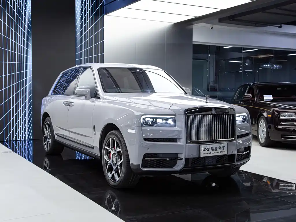 Cullinan 2020 Black Badge купить на сайте DeffCars