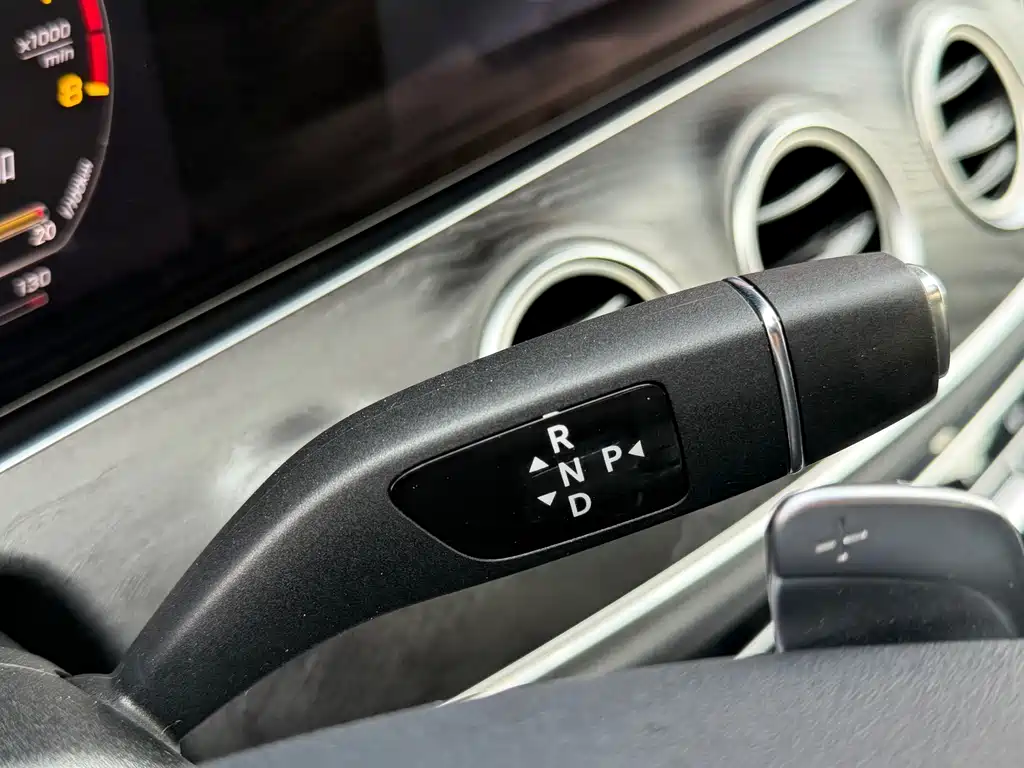 Mercedes-Benz E-Class 2017 E 200 L 4MATIC купить на сайте DeffCars