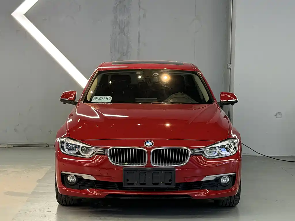 BMW 3 Series 2019 320Li Fashion Model купить на сайте DeffCars