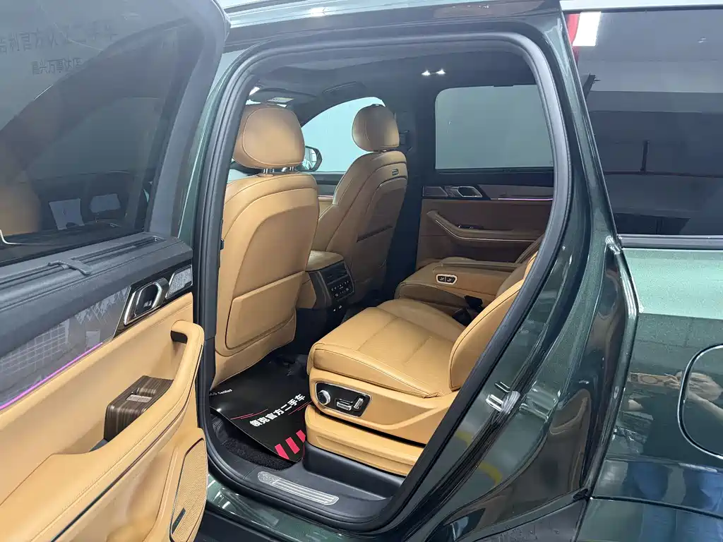 Lynk & Co 09 EM-P 2024 2.0TD EM-P four-wheel drive ULTRA six-seater купить на сайте DeffCars