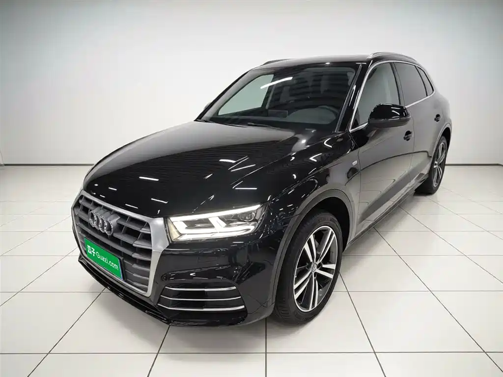 Audi Q5L 2018 40 TFSI enjoys fashionable style, National VI купить на сайте DeffCars