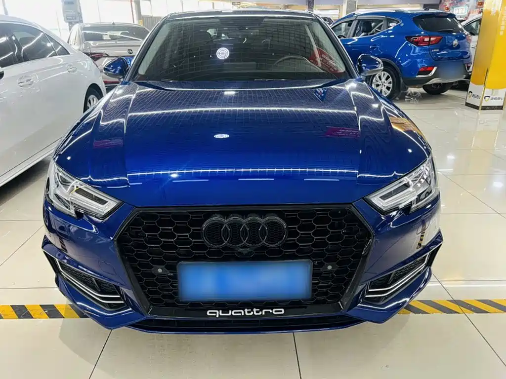 Audi A4L 2018 30th Anniversary Model 40 TFSI Fashion Model купить на сайте DeffCars
