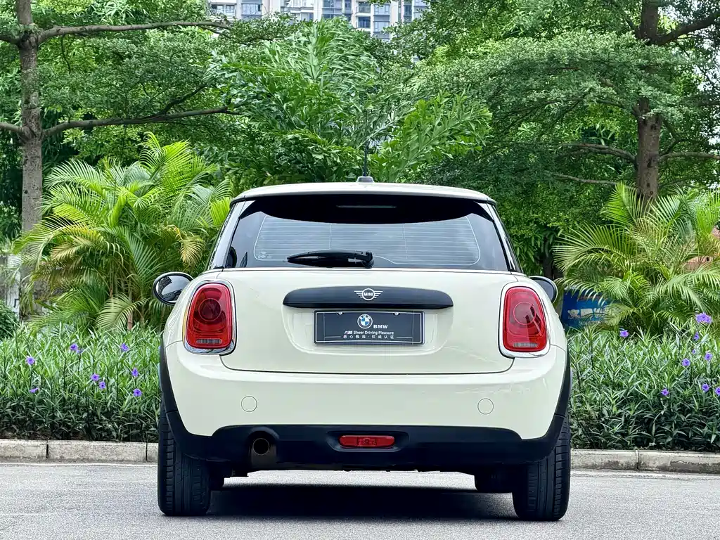 MINI 2019 1.5T ONE PLUS купить на сайте DeffCars