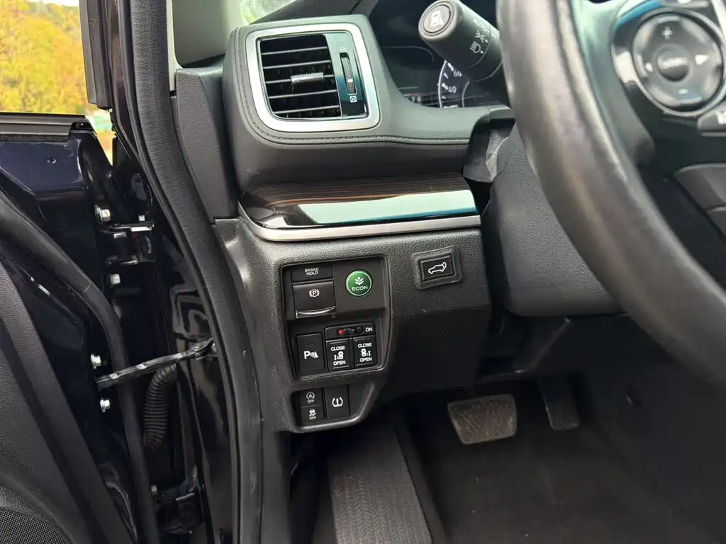Odyssey 2018 2.4L Smart Edition купить на сайте DeffCars