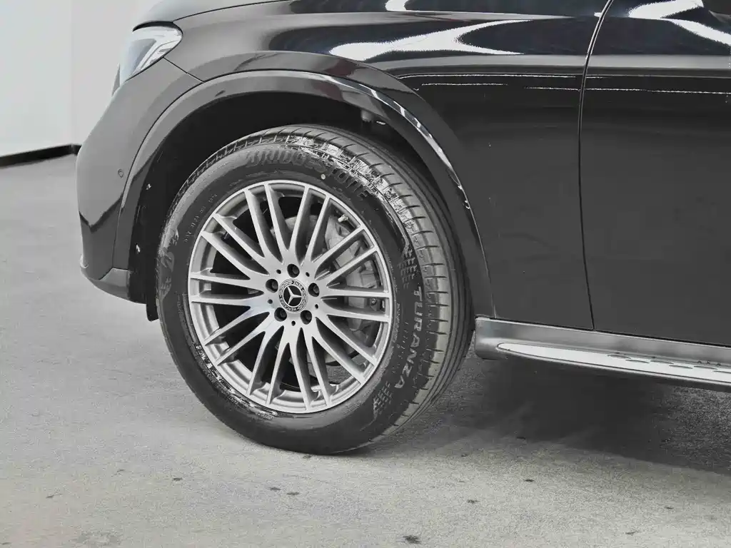 Mercedes-Benz GLC 2023 GLC 300 L 4MATIC Dynamic 7-seater купить на сайте DeffCars
