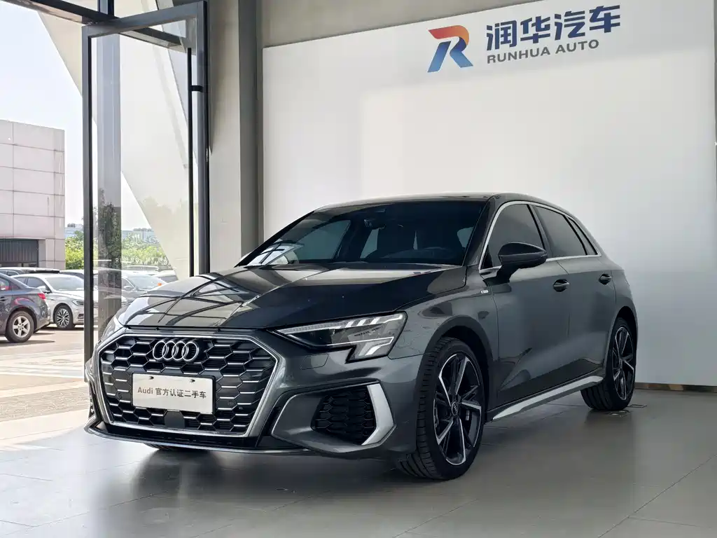 Audi A3 2023 facelift Sportback 35 TFSI stylish and sporty купить на сайте DeffCars