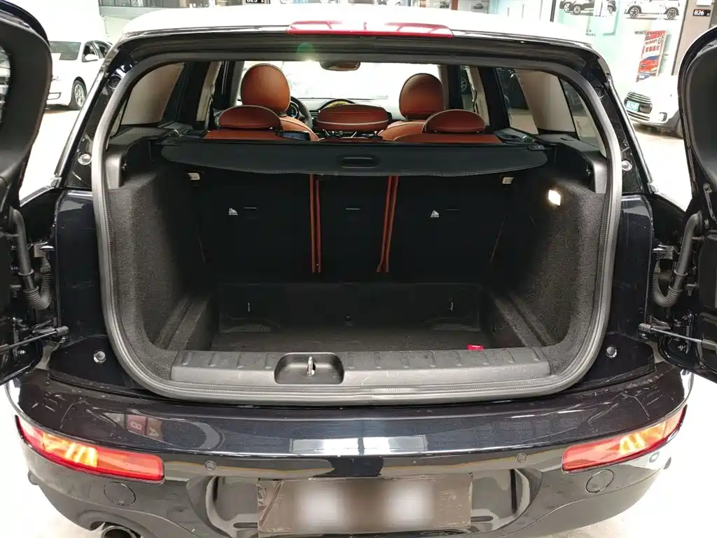MINI CLUBMAN 2022 1.5T COOPER Connoisseur купить на сайте DeffCars