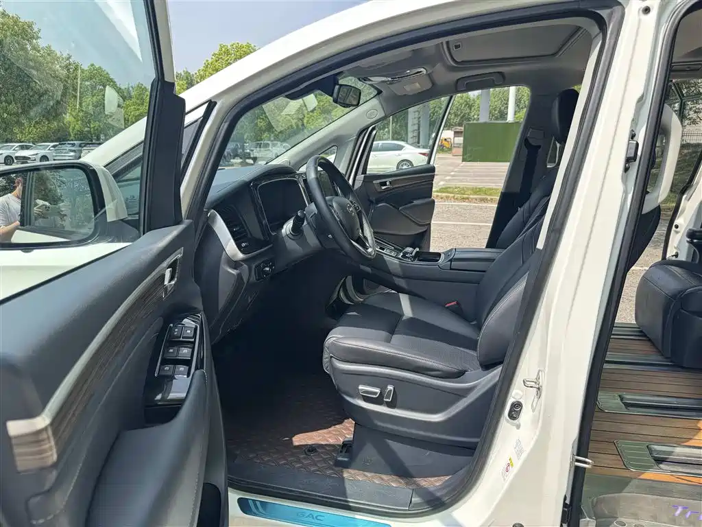 Trumpchi M8 2021 Lingxiu Series 390T Premium Edition купить на сайте DeffCars