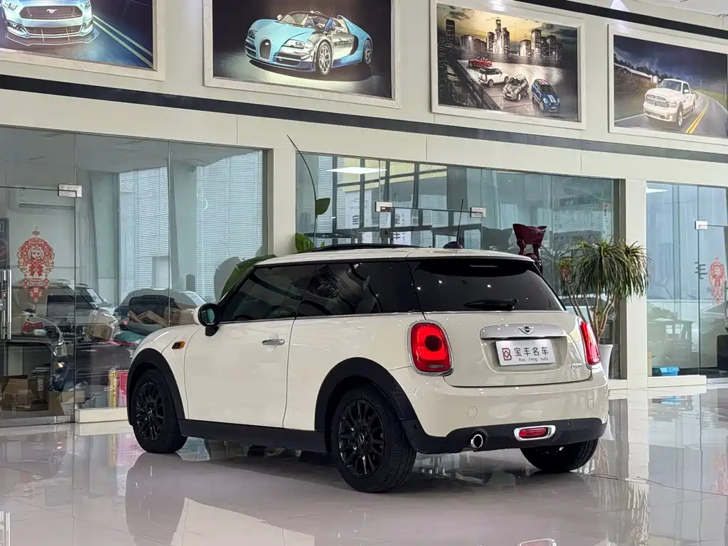 Mini 2016 1.2T one avant-garde купить на сайте DeffCars