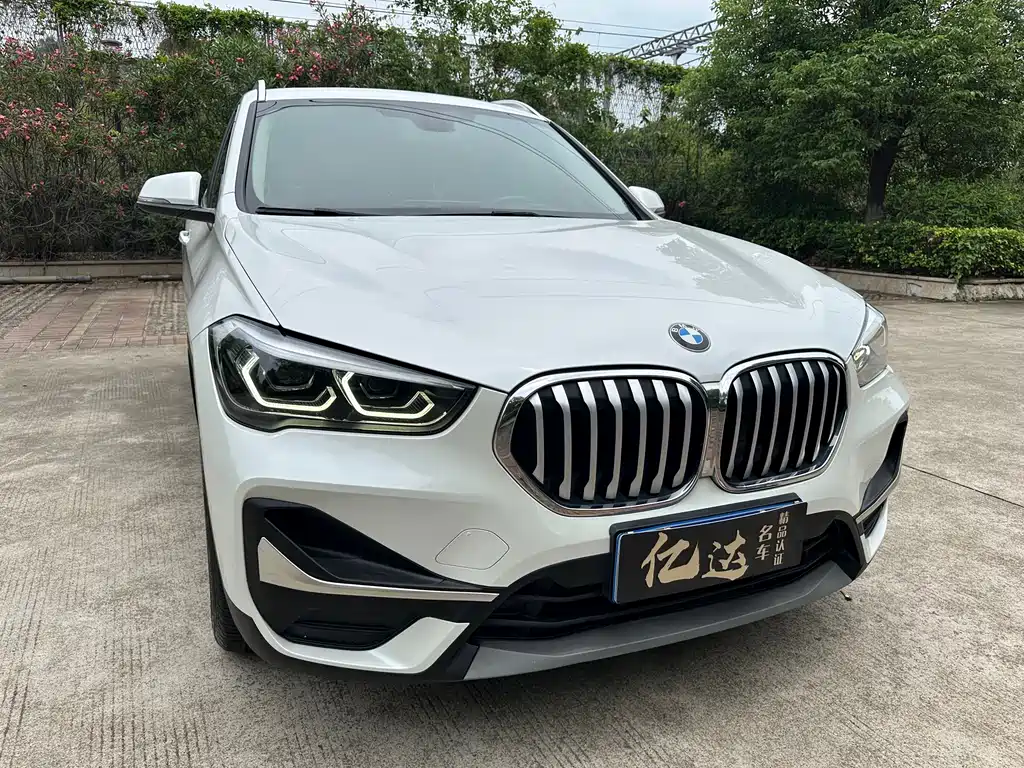 BMW X1 2021 sDrive20Li Fashion Model купить на сайте DeffCars