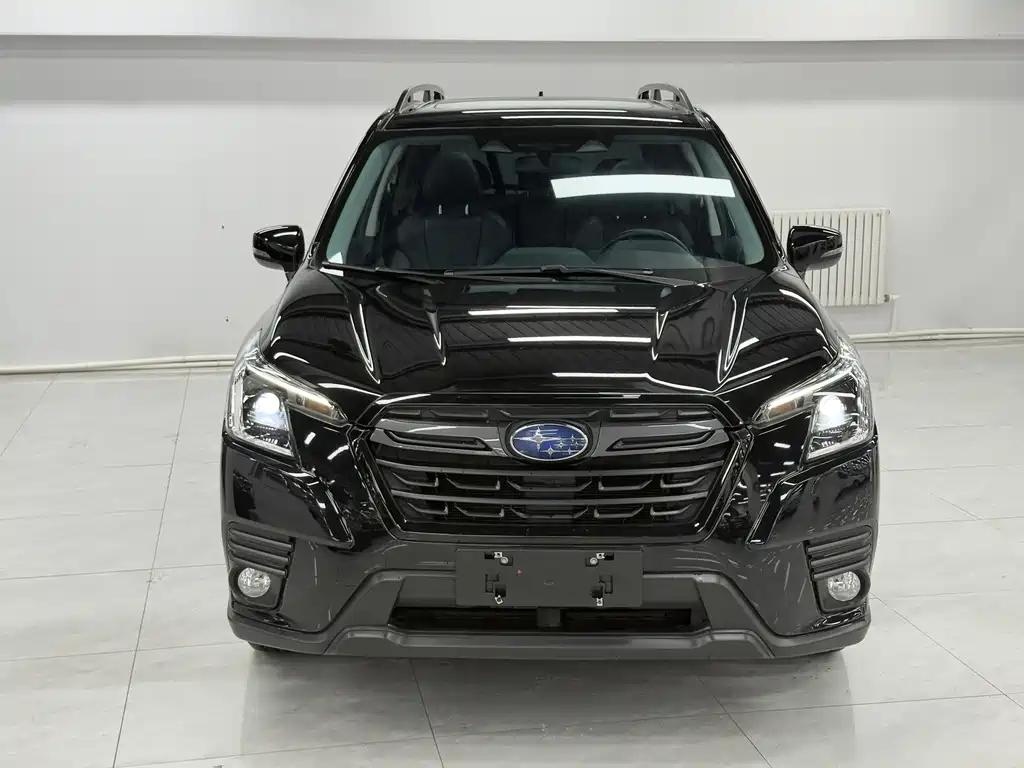 Forester 2022 2.0i AWD Deluxe Edition EyeSight купить на сайте DeffCars