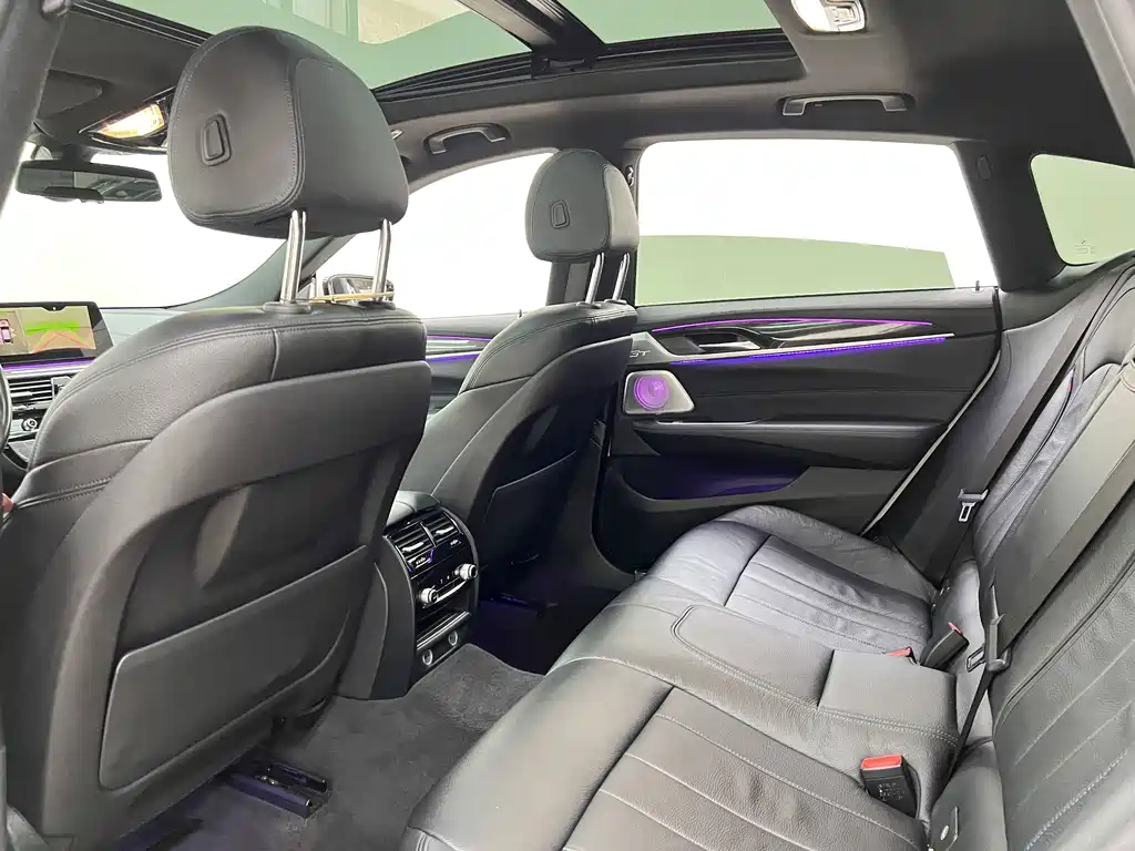 BMW 6 Series GT 2019 630i M Sports Package купить на сайте DeffCars