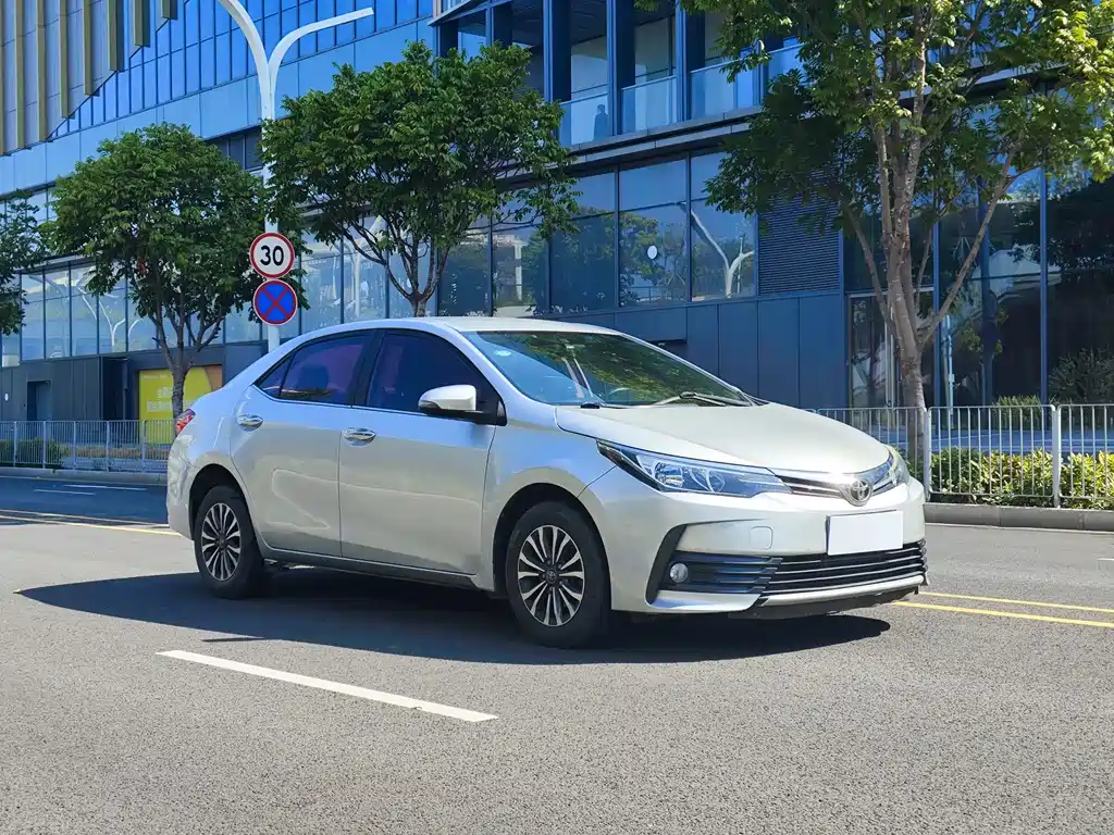 Corolla 2017 facelift 1.2T S-CVT GL купить на сайте DeffCars