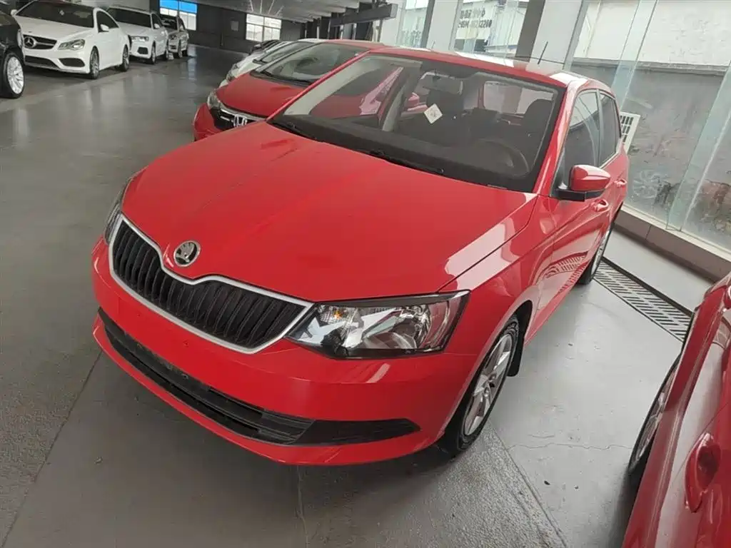 Fabia 2017 1.4L automatic car version купить на сайте DeffCars