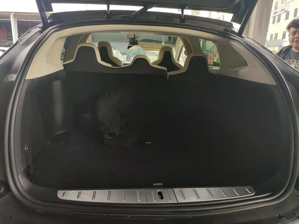 Model X 2016 Model X 75D купить на сайте DeffCars