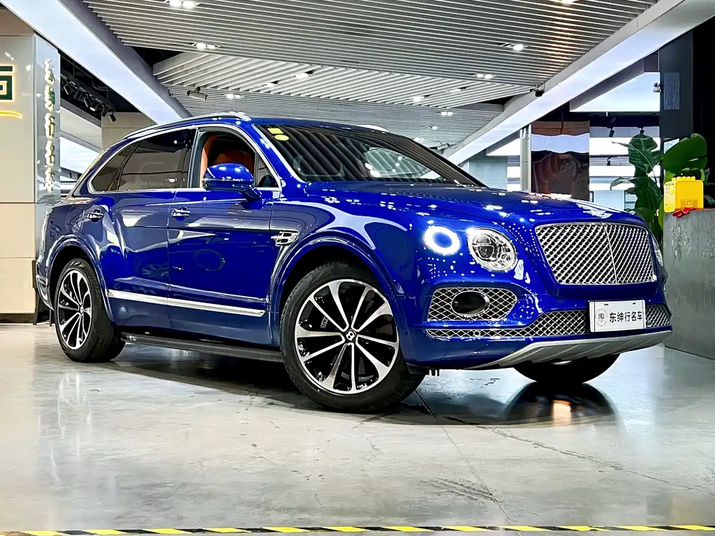 Bentayga 2018 4.0T V8 купить на сайте DeffCars