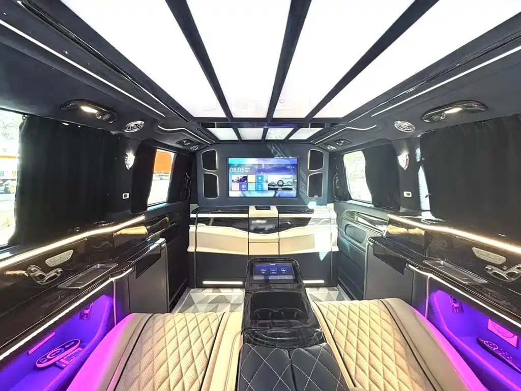 Vito 2021 2.0T Business Edition 7 seats купить на сайте DeffCars