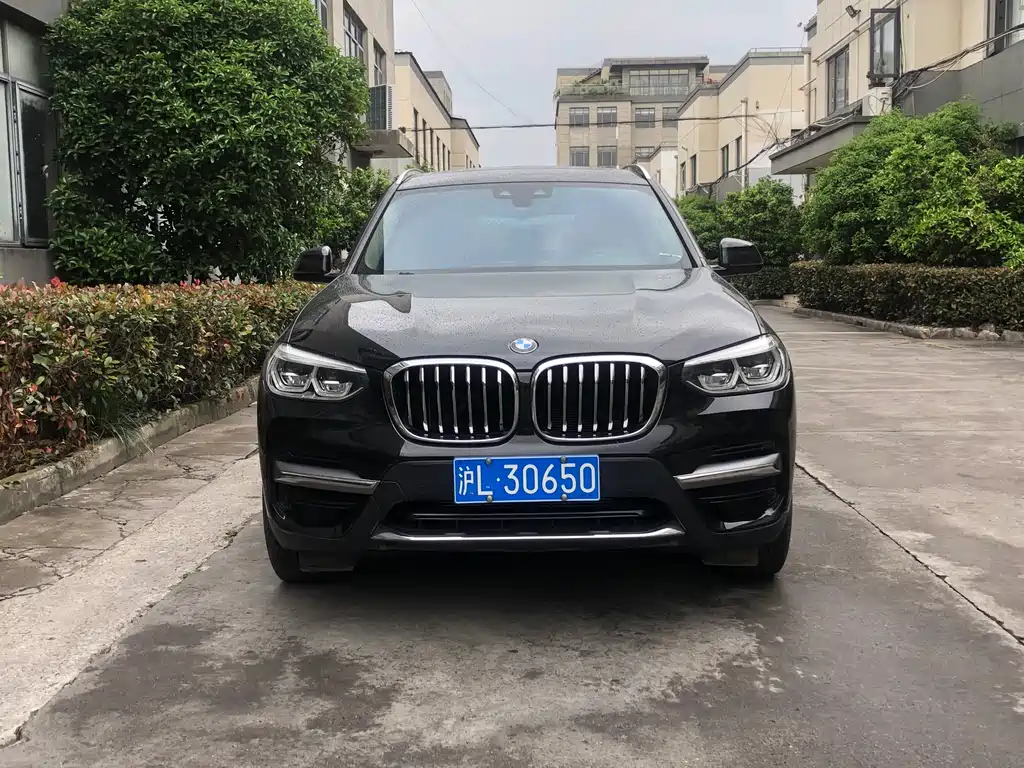 BMW X3 2021 facelift xDrive28i M sports package купить на сайте DeffCars
