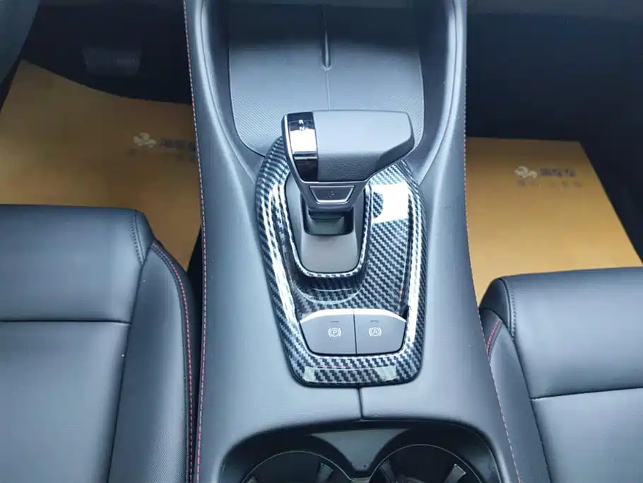 MG5 2025 300TGI Global Flagship Edition купить на сайте DeffCars