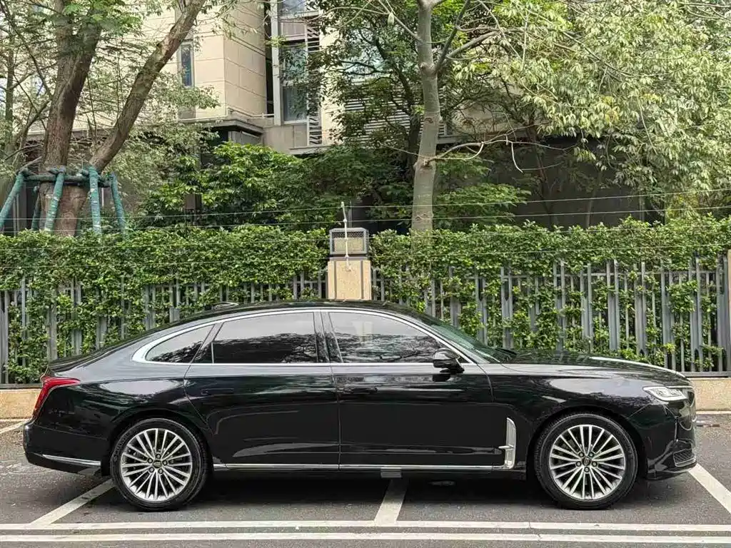 Hongqi H9 2020 facelift 2.0T Zhilianqi Chang Edition купить на сайте DeffCars