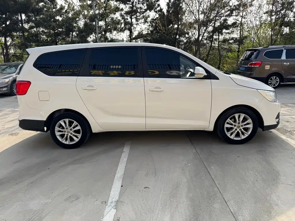 Baojun 730 2016 1.5T manual comfort type 7 seats купить на сайте DeffCars