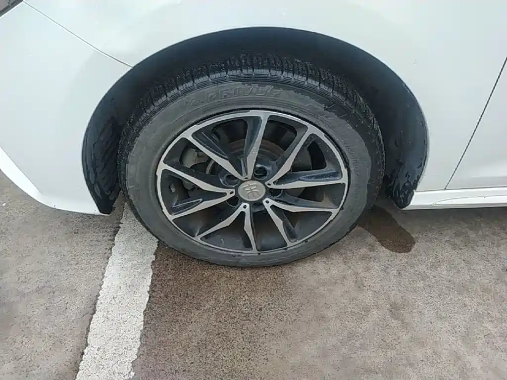 Song MAX 2017 1.5T manual smart connected luxury model 7 seats купить на сайте DeffCars