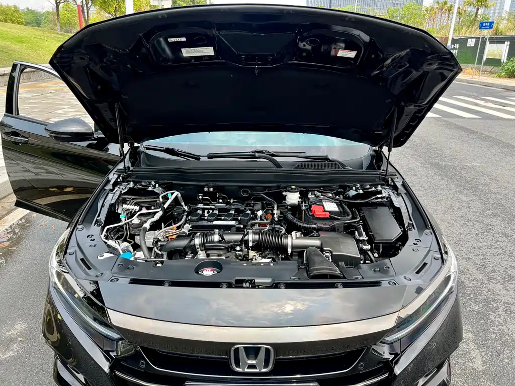 Accord 2022 260TURBO Magic Night Premium Edition купить на сайте DeffCars