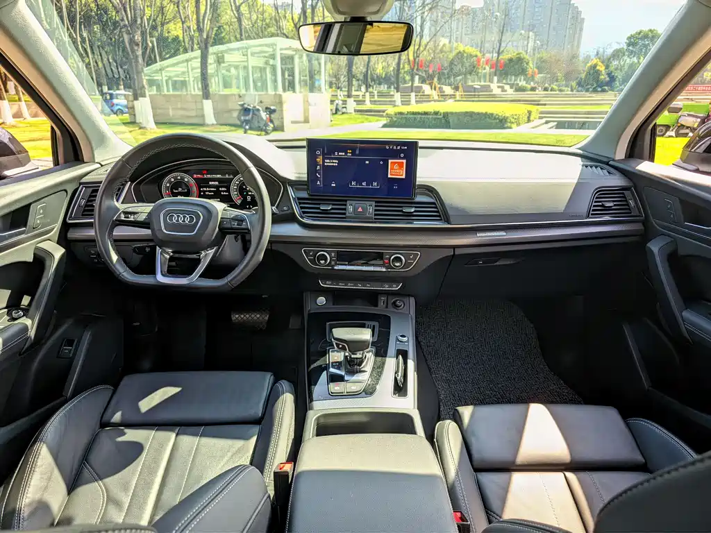 Audi Q5L 2022 45T luxury and dynamic model купить на сайте DeffCars