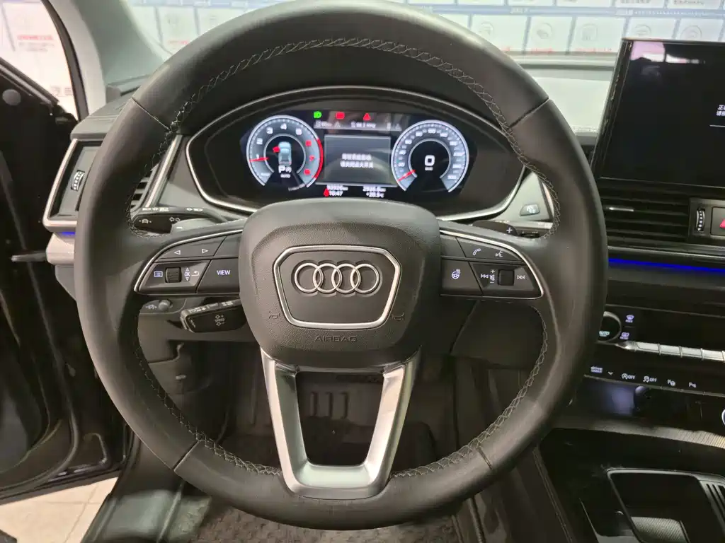 Audi Q5L 2022 40T luxury and dynamic model купить на сайте DeffCars