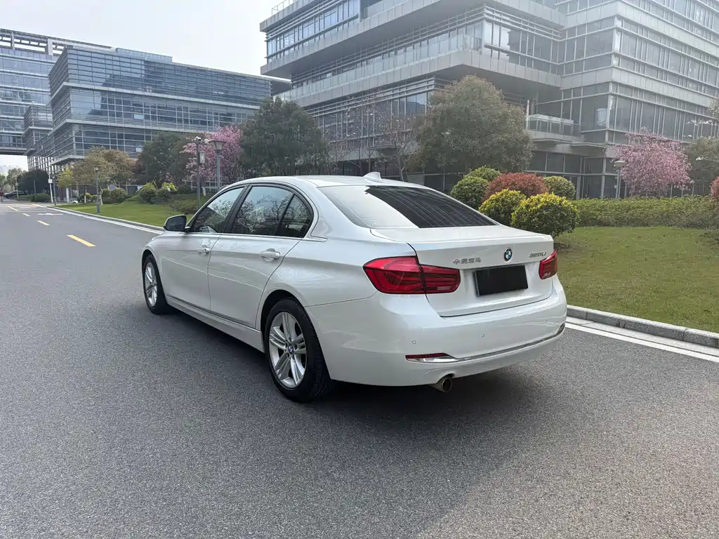 BMW 3 Series 2016 320Li Fashion Model купить на сайте DeffCars