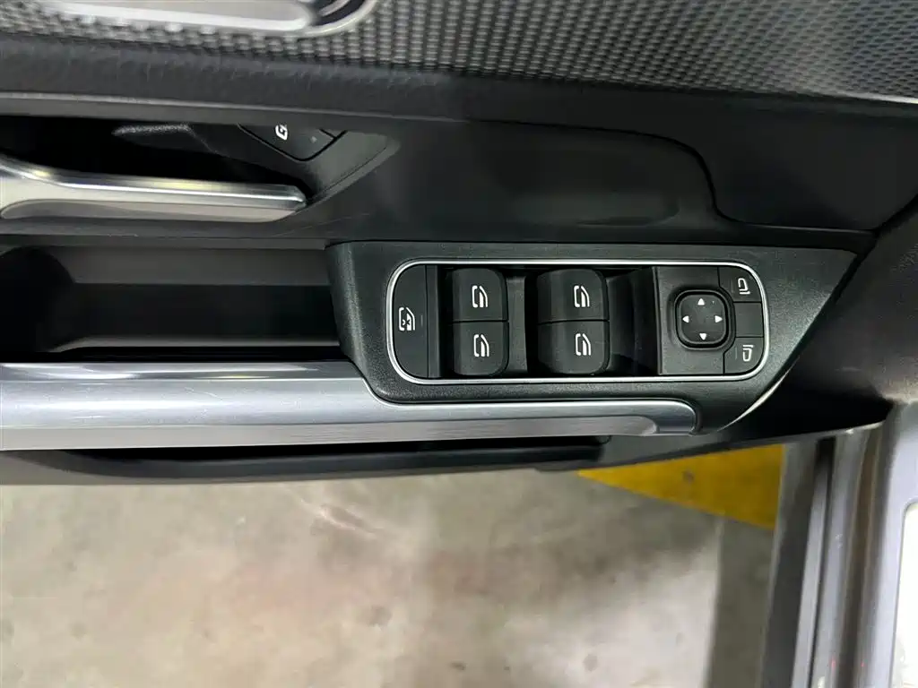 Mercedes-Benz GLB 2020 GLB 180 Dynamic купить на сайте DeffCars