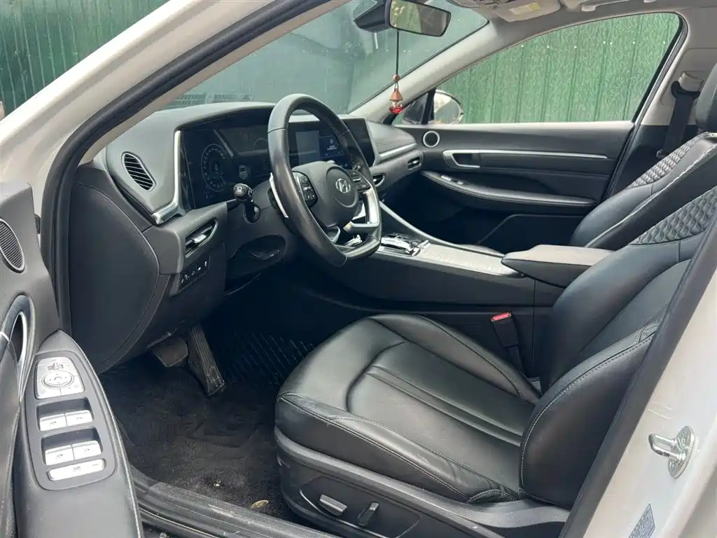 Sonata 2022 270TGDi DCT 20th Anniversary Model купить на сайте DeffCars
