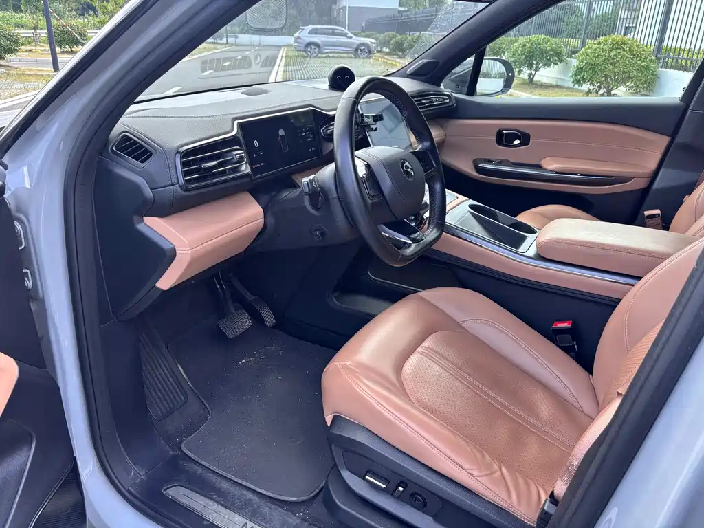 NIO ES6 2019 420KM Sports Edition купить на сайте DeffCars