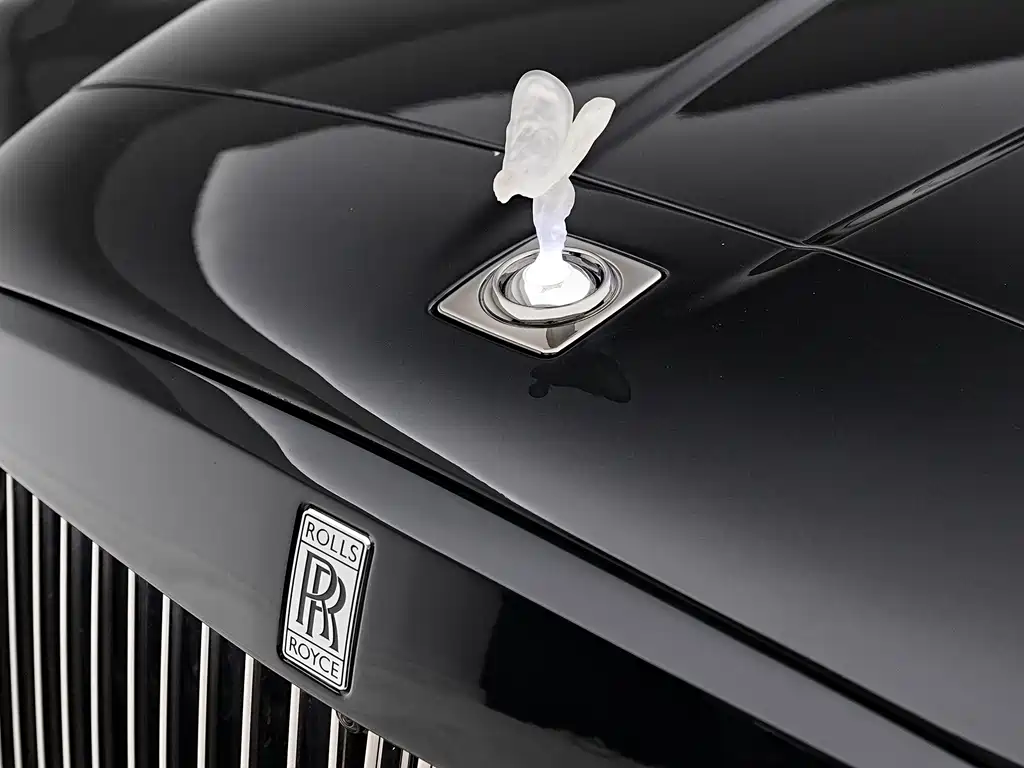 Cullinan 2018 four-seat version купить на сайте DeffCars