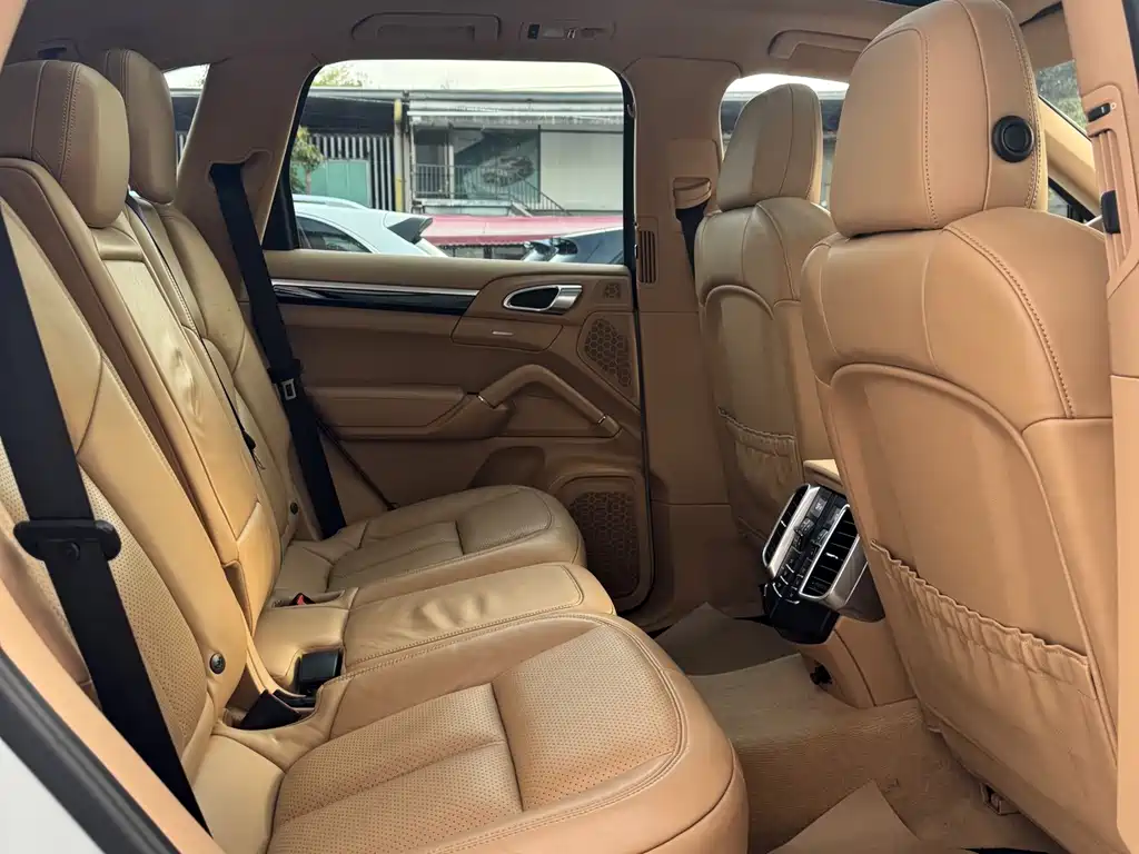 Cayenne 2016 Cayenne S 3.6T купить на сайте DeffCars