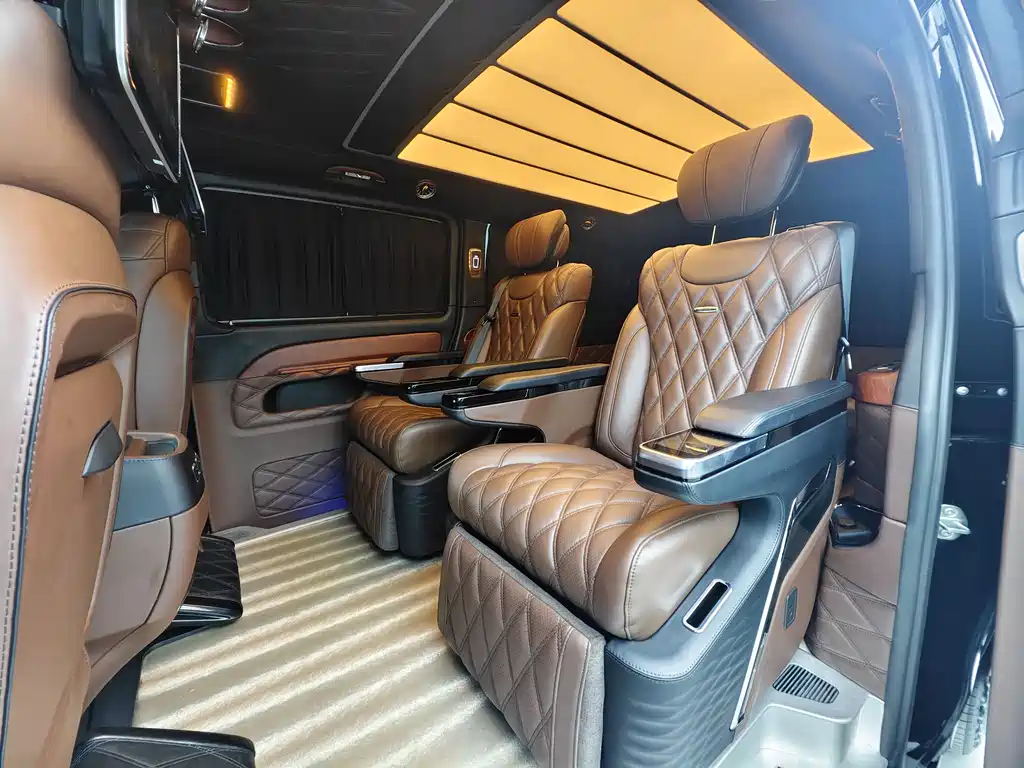 Vito 2021 2.0T Business Edition 7 seats купить на сайте DeffCars