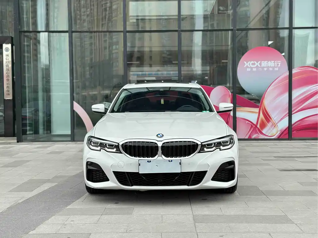 BMW 3 Series 2021 325i M Sports Package купить на сайте DeffCars