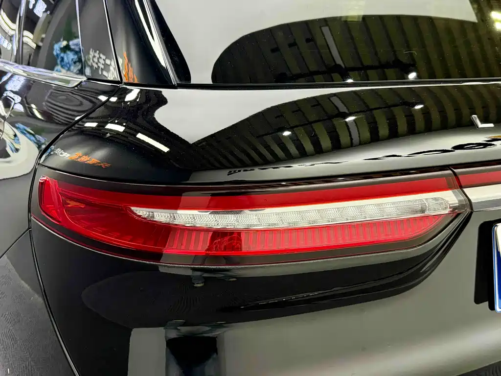 Adventurer 2021 2.0T two-wheel drive exclusive edition купить на сайте DeffCars