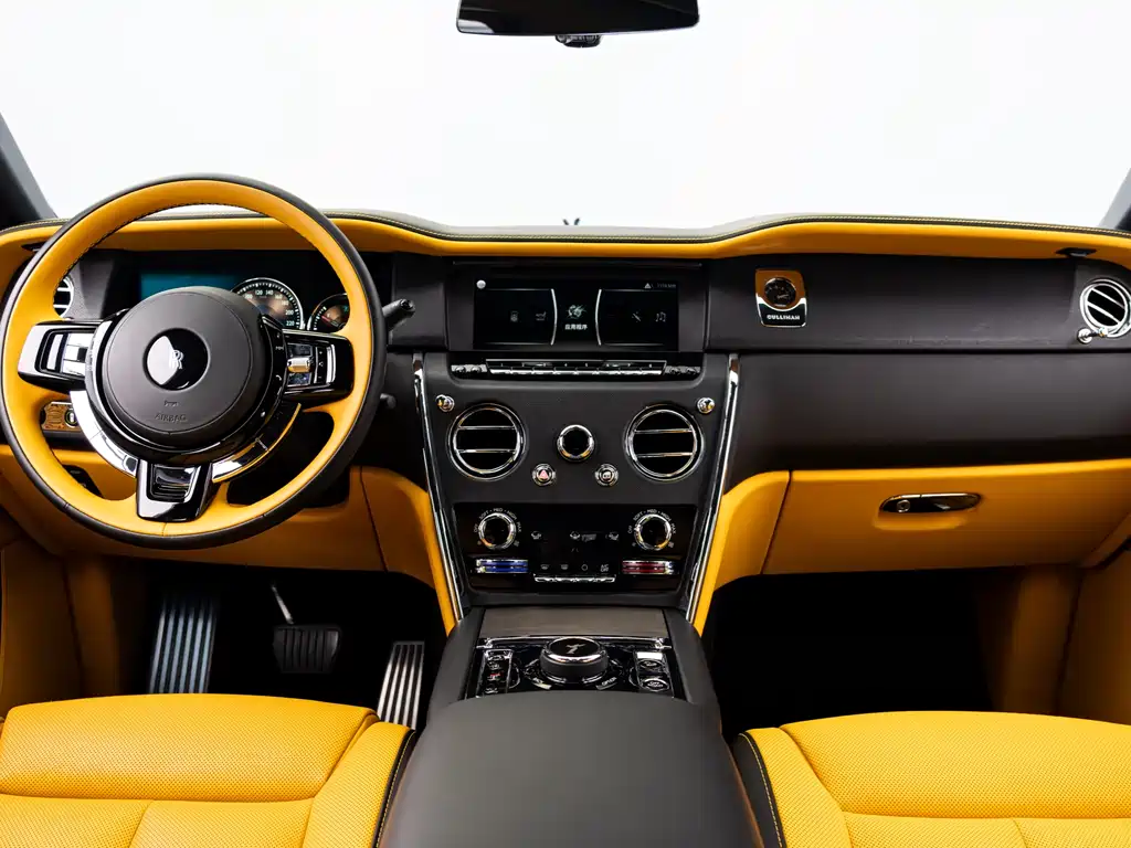 Cullinan 2018 five-seater version купить на сайте DeffCars