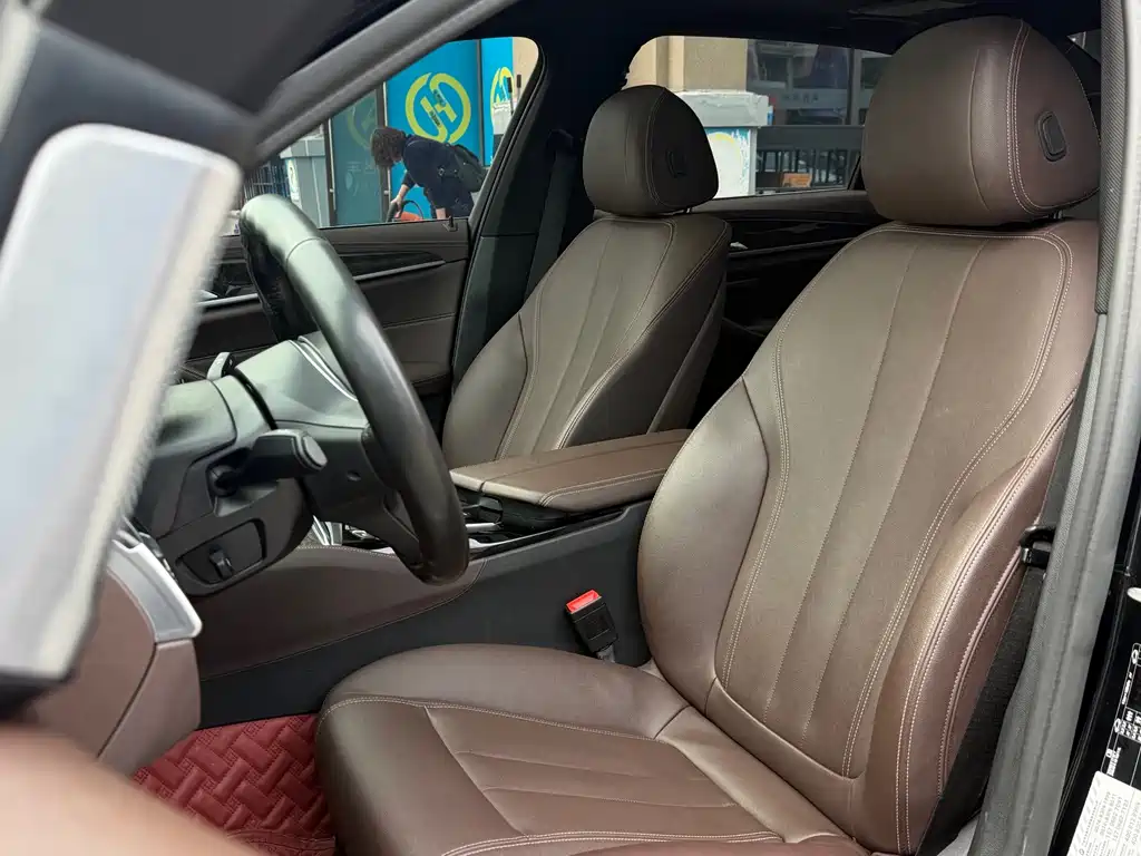 BMW 5 Series 2020 525Li M Sports Package купить на сайте DeffCars