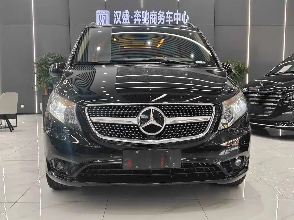 Vito 2021 2.0T Business Edition 7 seats купить на сайте DeffCars