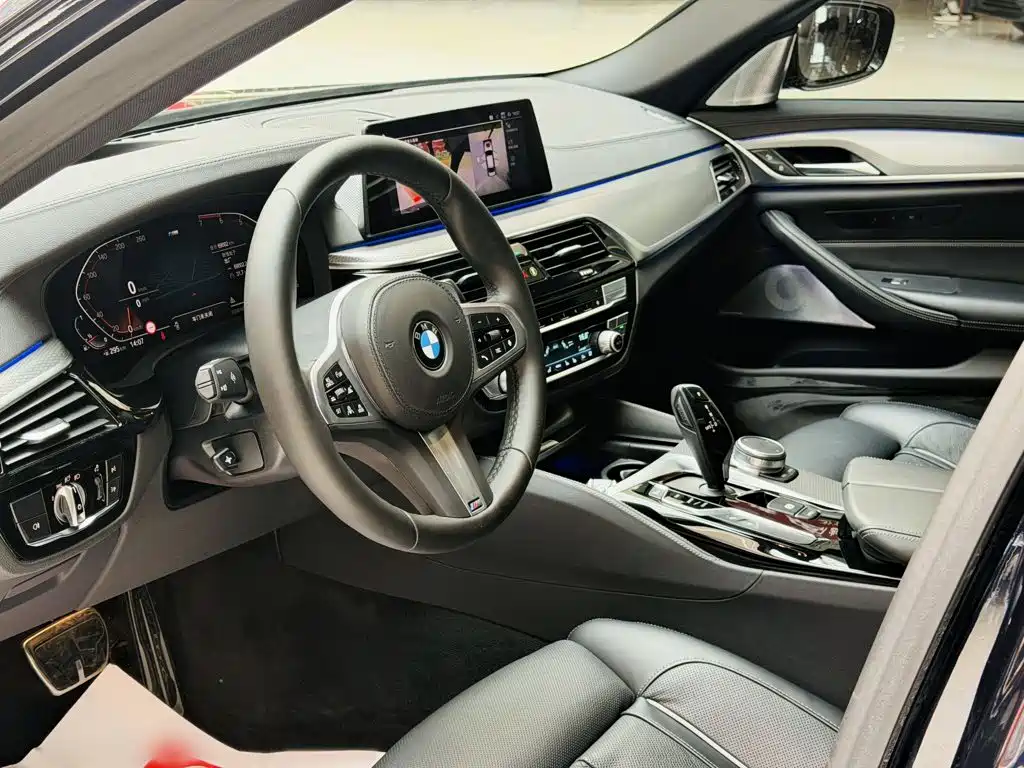 BMW 5 Series 2020 530Li Executive M Sports Package купить на сайте DeffCars