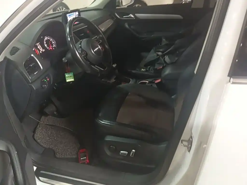 Audi Q3 2016 30 TFSI Fashion купить на сайте DeffCars